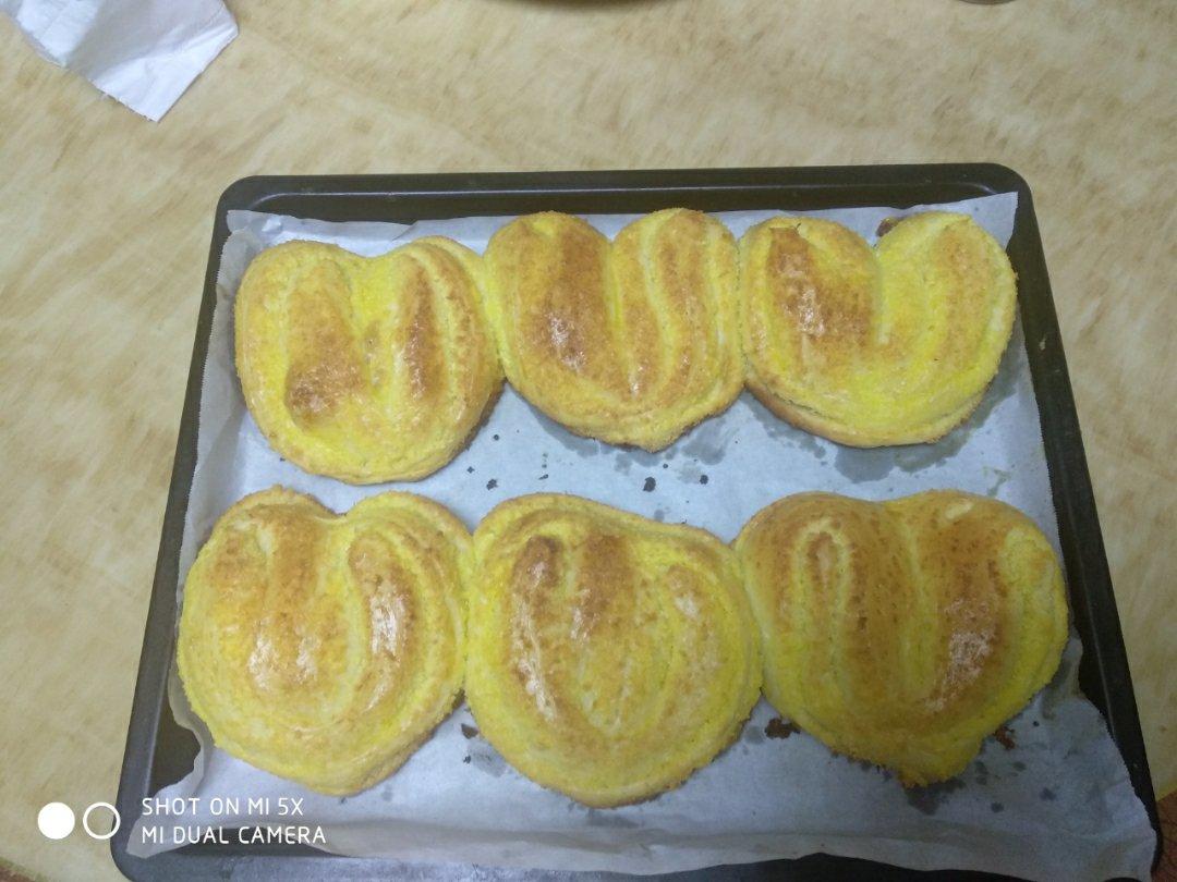 心形椰蓉面包