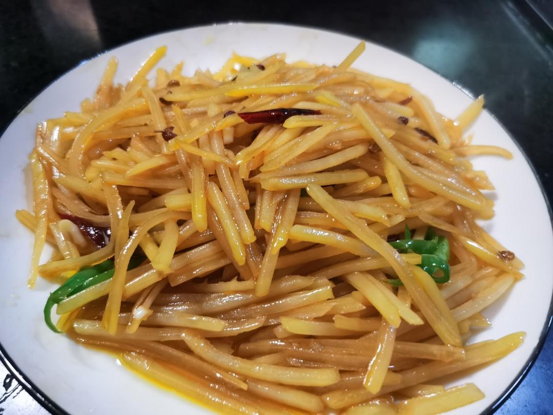 酸辣土豆丝的家常做法 超级下饭