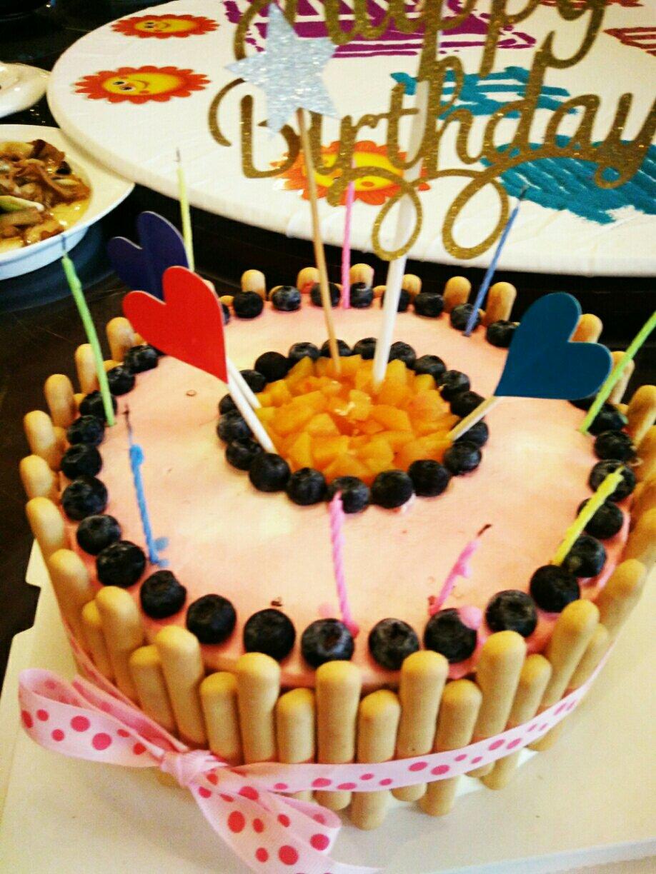 生日蛋糕教程【威化饼干围边】