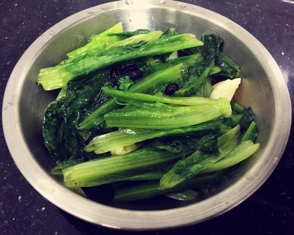 豆豉蒜蓉炒油麦菜的做法
