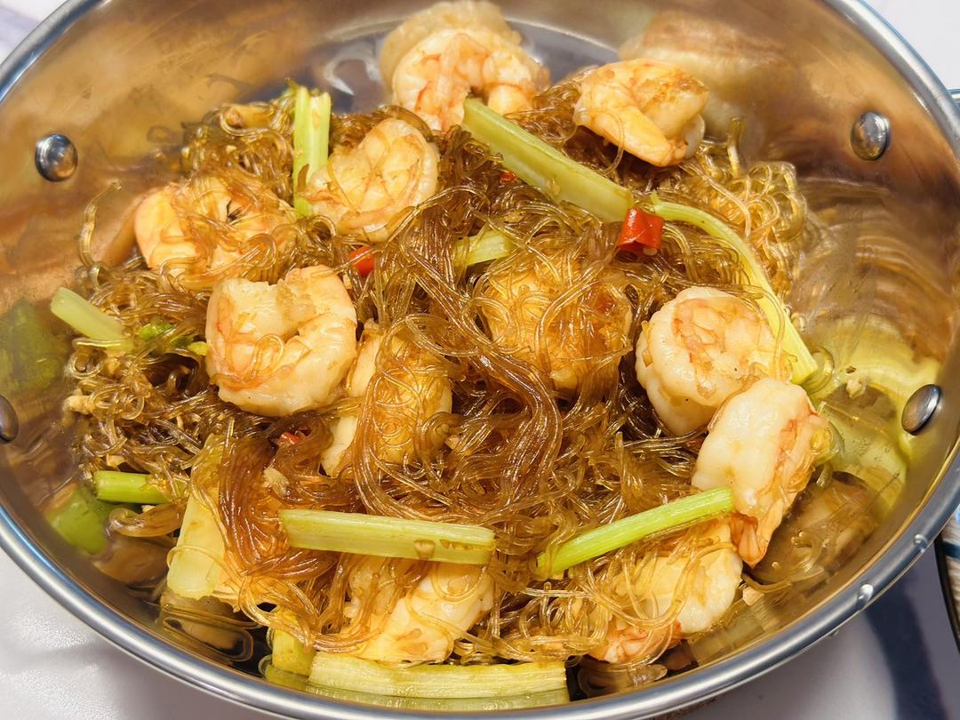 鲜虾粉丝煲