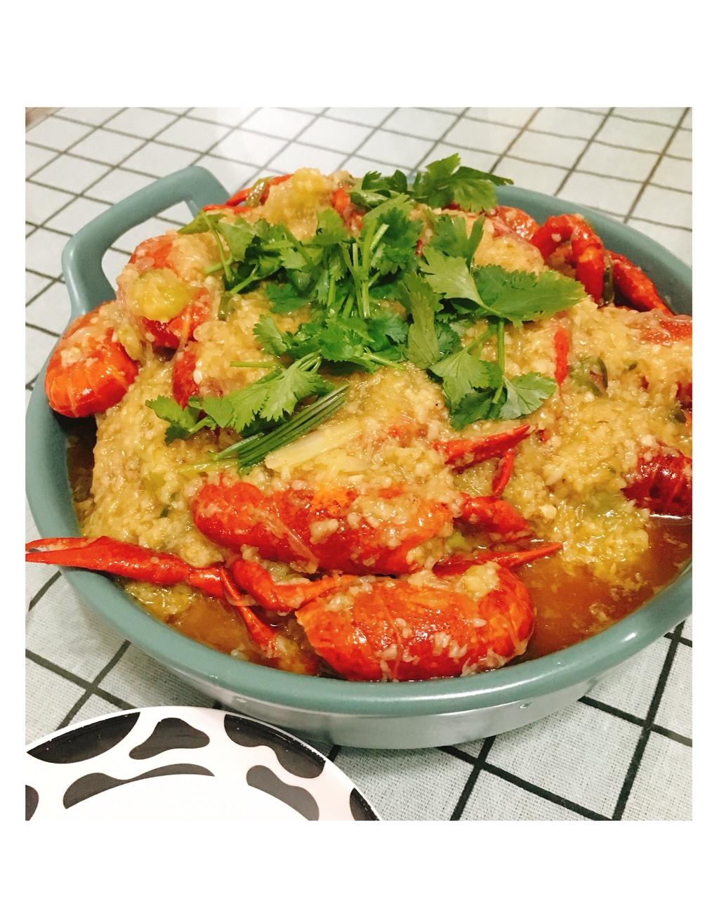 蒜香 蒜蓉小龙虾 ^___^做的蒜蓉小龙虾 赞                  蒜蓉小