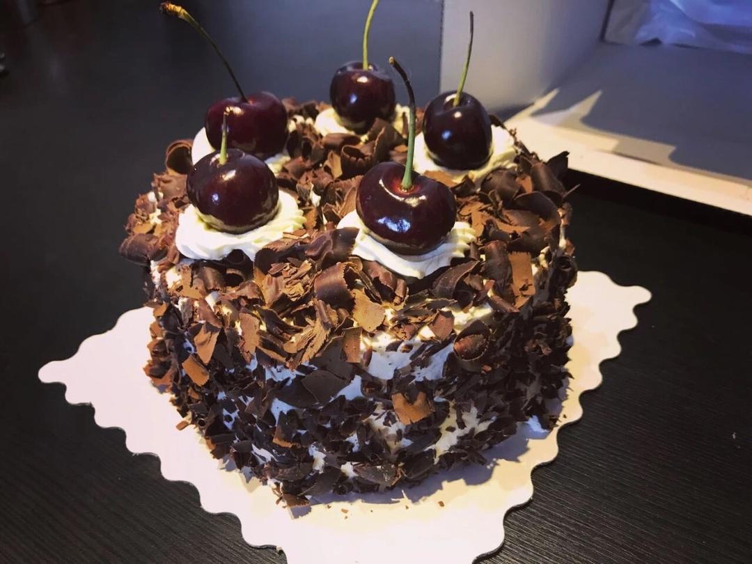 黑森林蛋糕