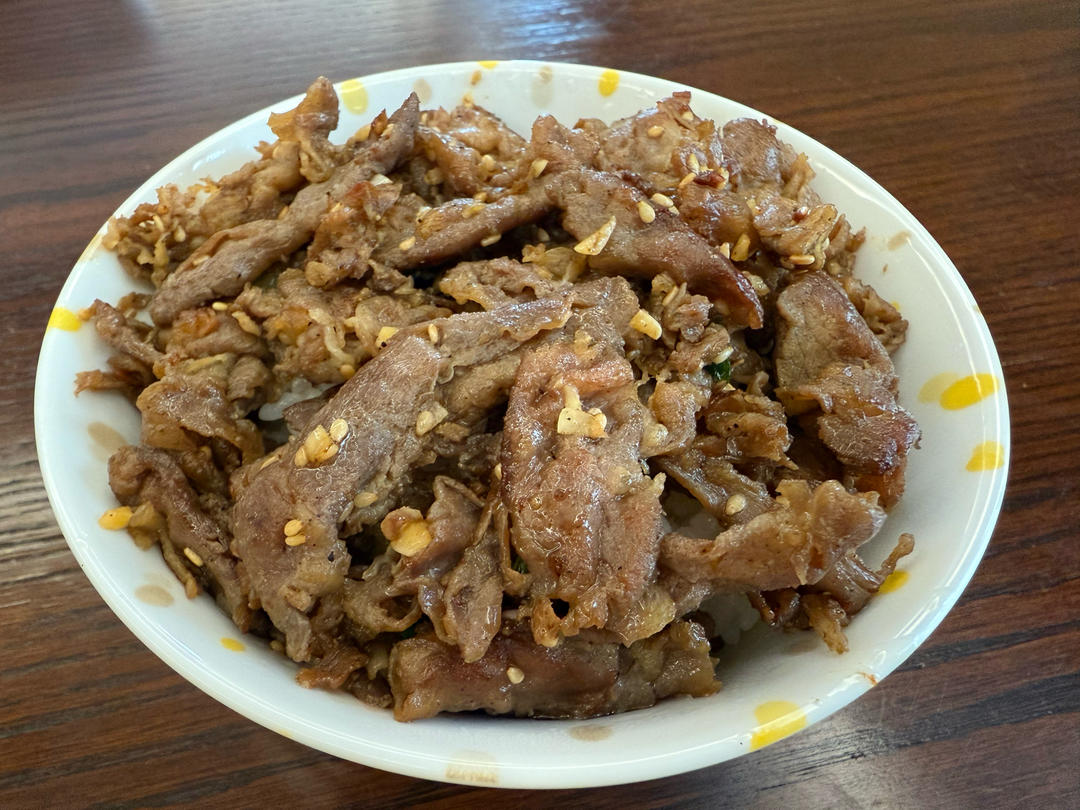 ✅挑战365天晚餐不重样第129天:盐葱牛肉饭‼️