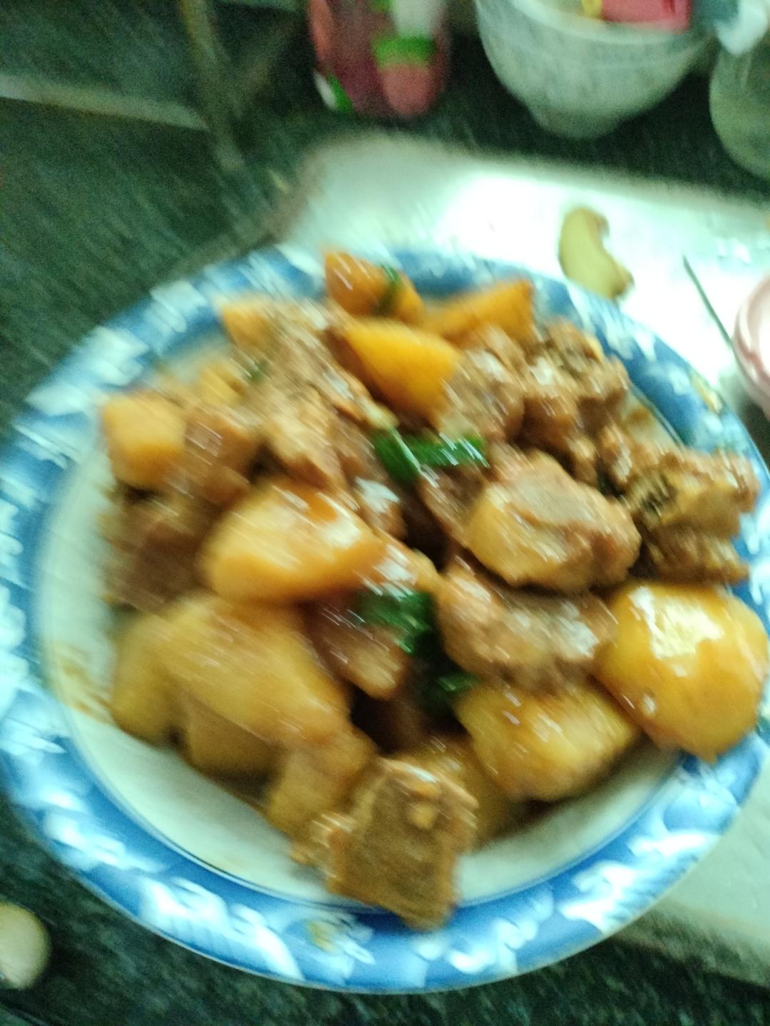 排骨炖土豆