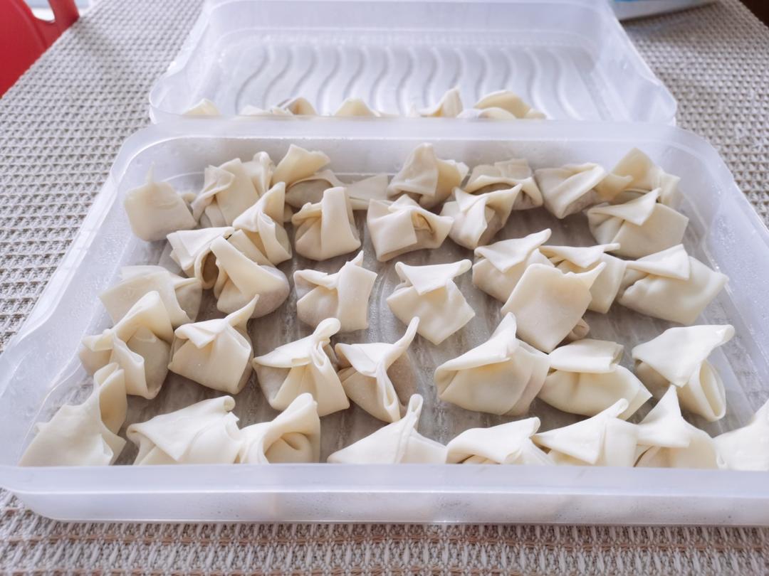 肉不柴的馄饨馅