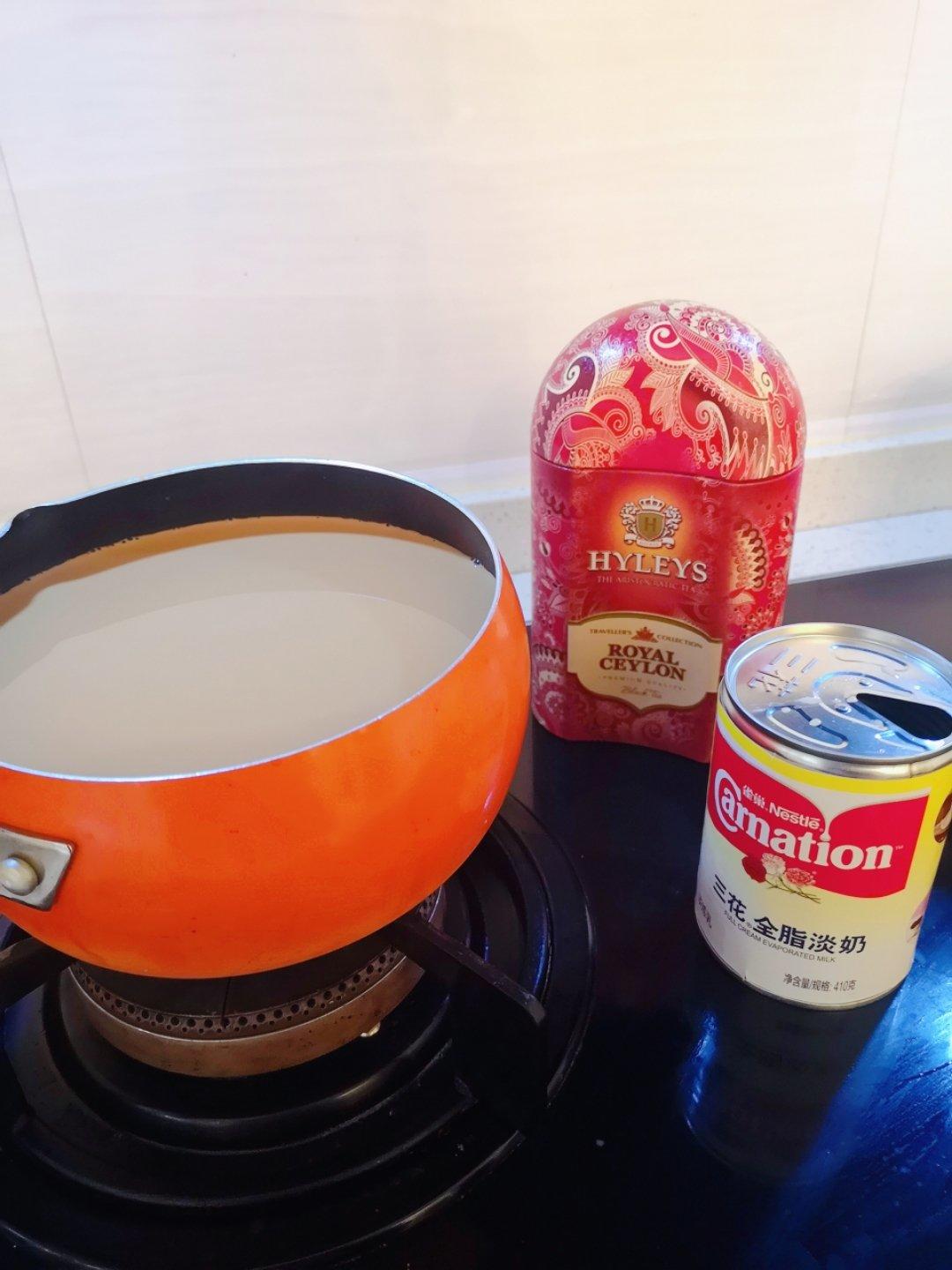 正宗港式丝袜奶茶-史上最强最详细的食谱！新增拉茶视频😍奶香茶靓！