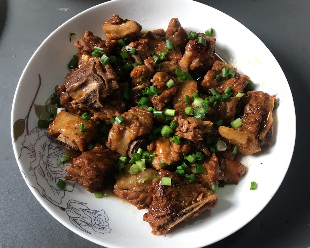 红烧排骨
