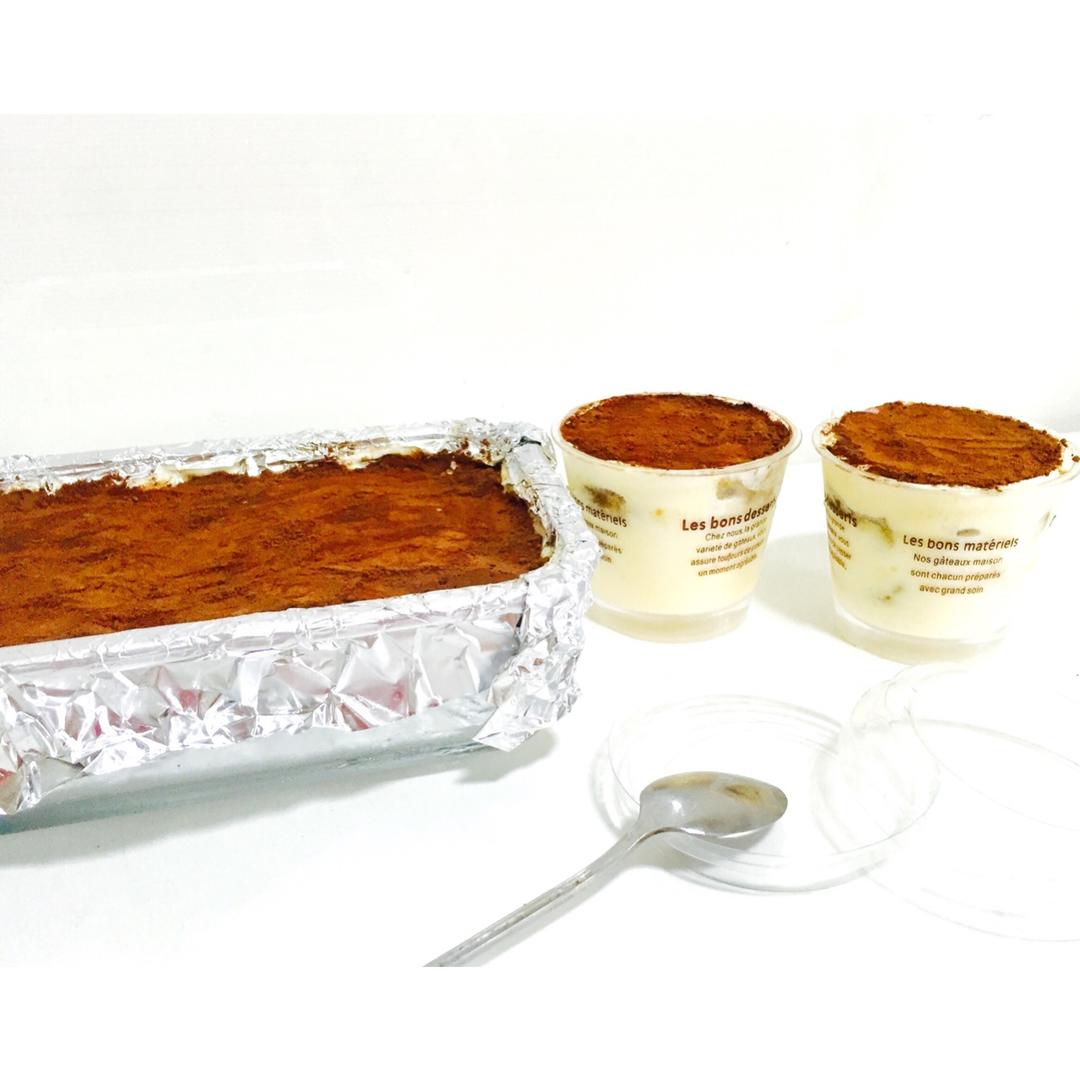 提拉米苏（意大利米兰厨师教的正宗版，不用烤箱）
Italian Tiramsu (original Milan recipe, 