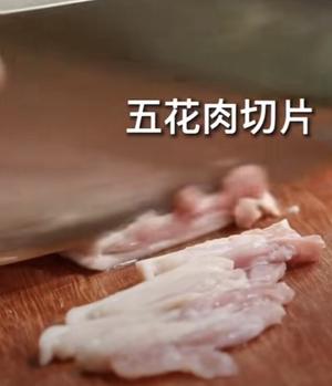 腐竹烧肉片的做法 步骤2