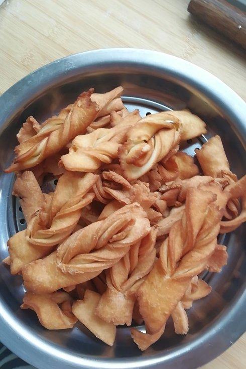 手机用户恋梦菇凉做的炸套环