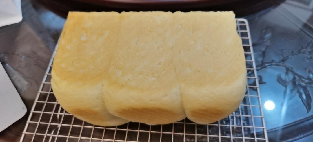 适合新手的一发奶香手撕吐司