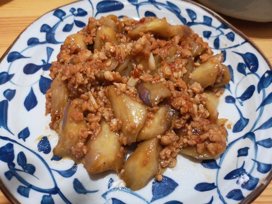 厨师长教你：“肉末烧茄子”的家常做法，口感软糯适合下饭，收藏