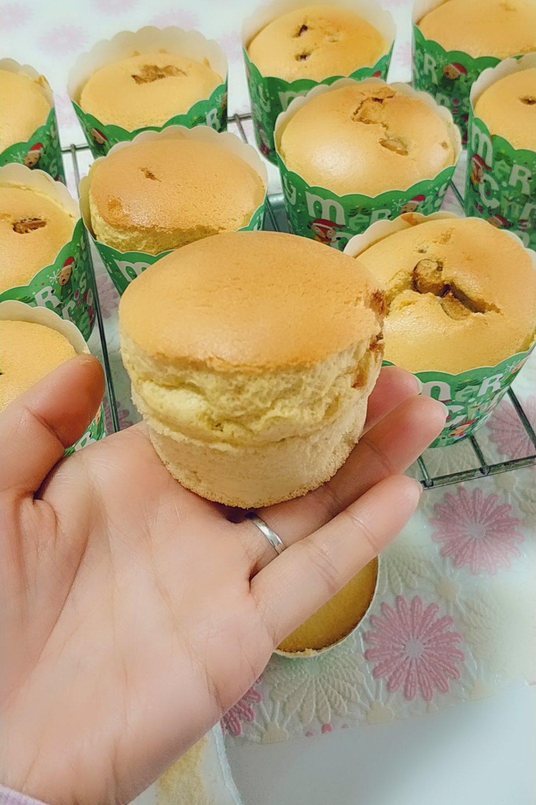 纸杯蛋糕 8寸戚风蛋糕的量