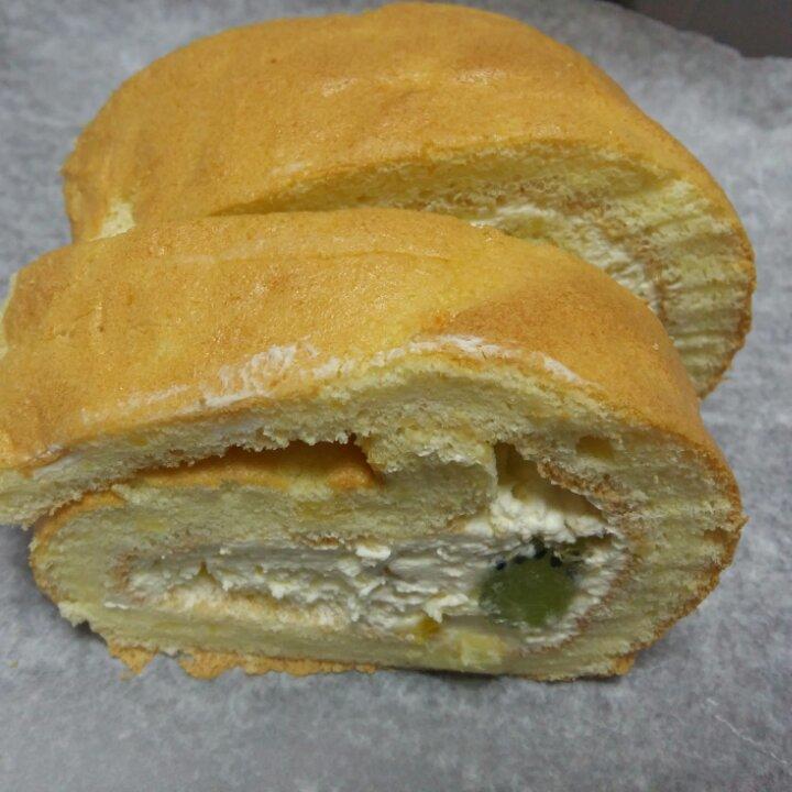 《Tinrry下午茶》教你做基础原味蛋糕卷