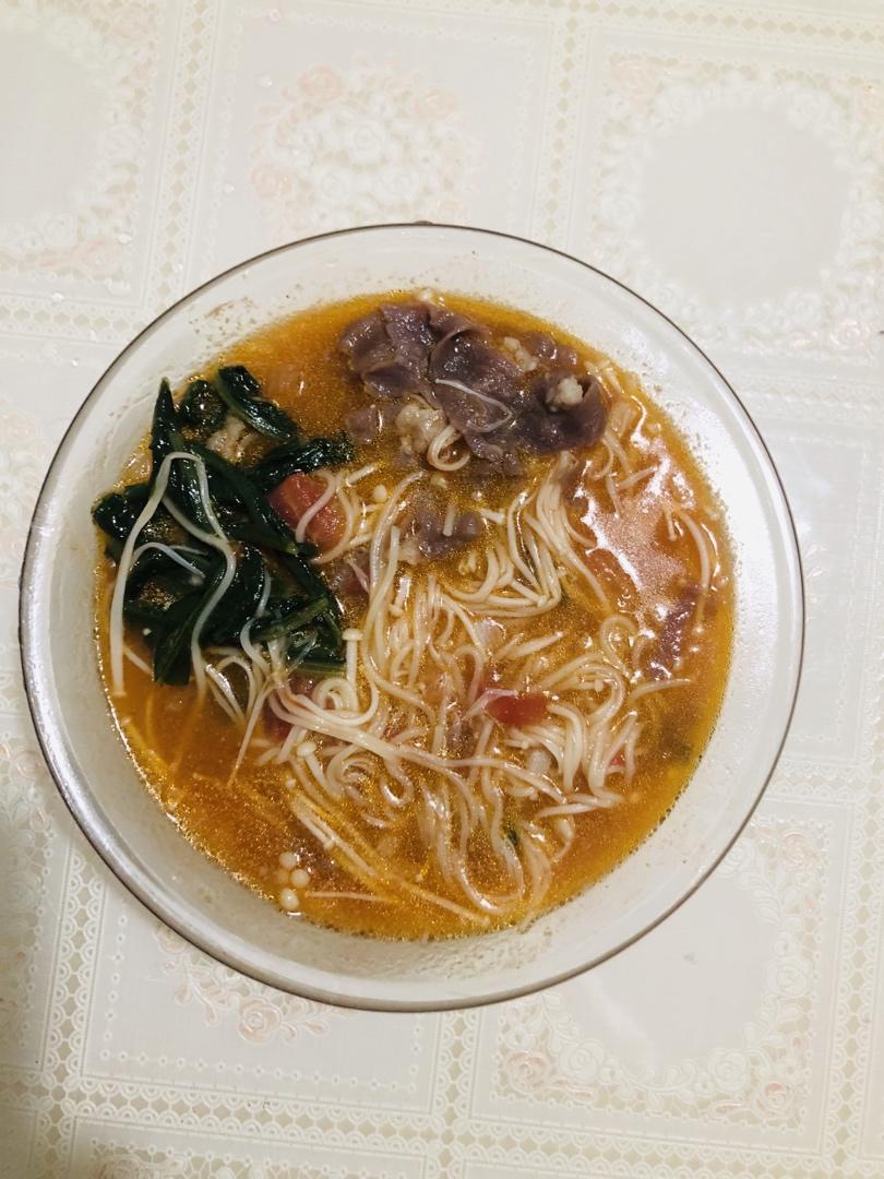 番茄肥牛面