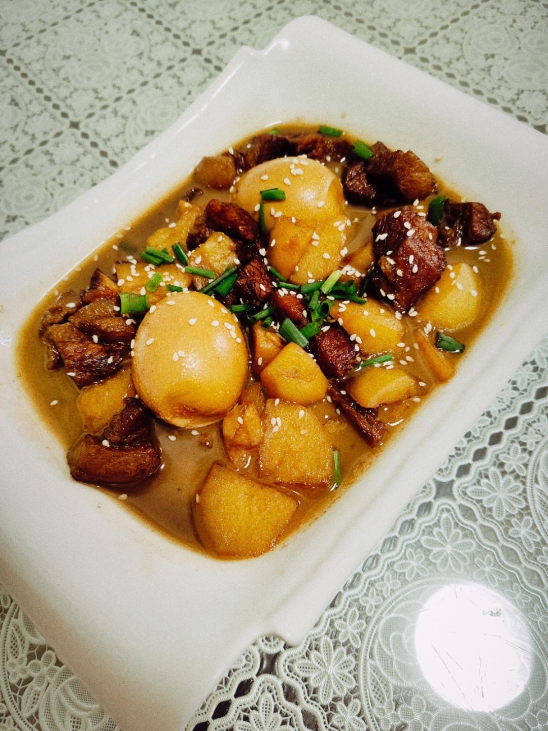 红烧肉炖土豆（丝毫不腻）