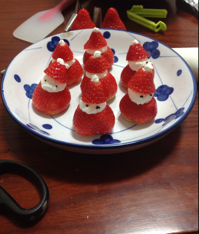 草莓圣诞老人、圣诞雪人