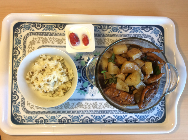 土豆焖鸡翅