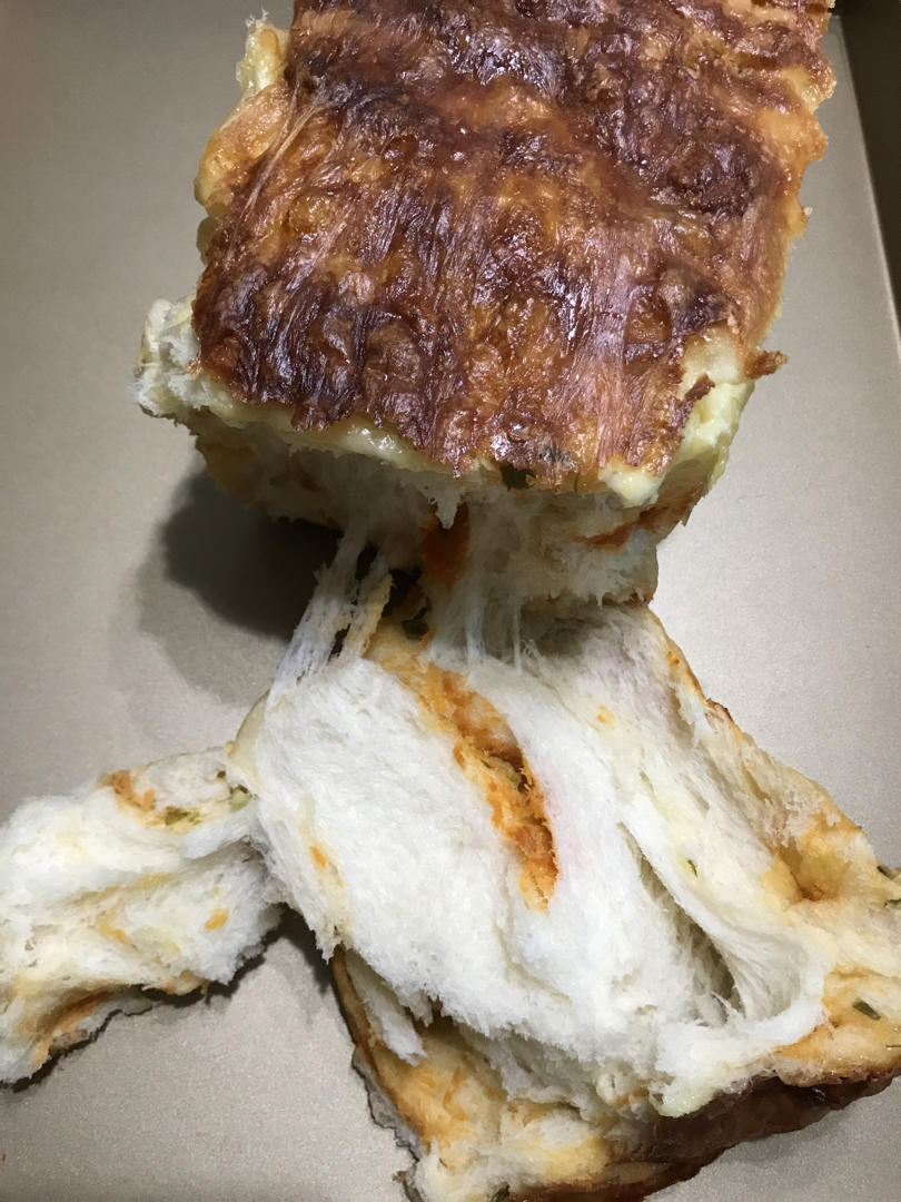 肉松吐司【超多料香爆马苏里拉】