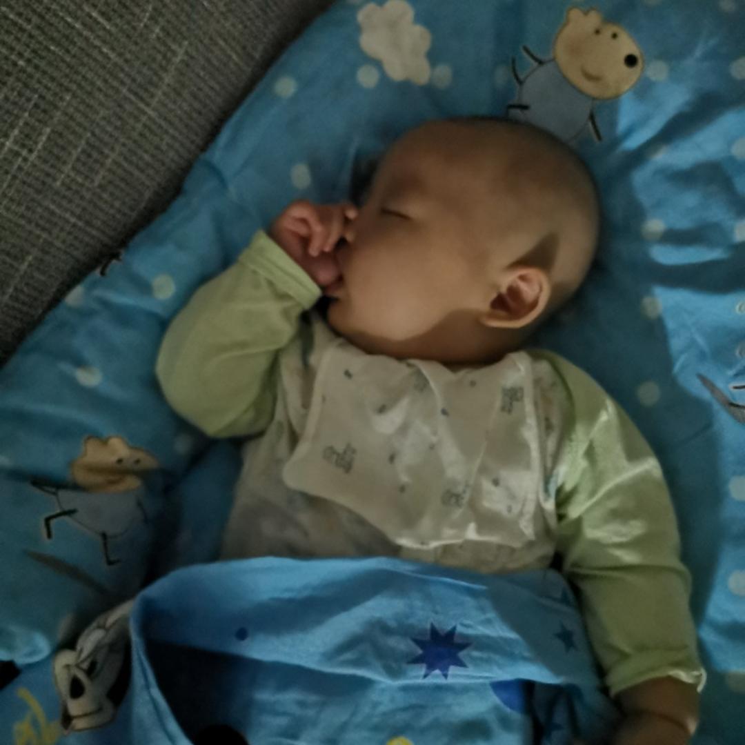顾然然爸爸