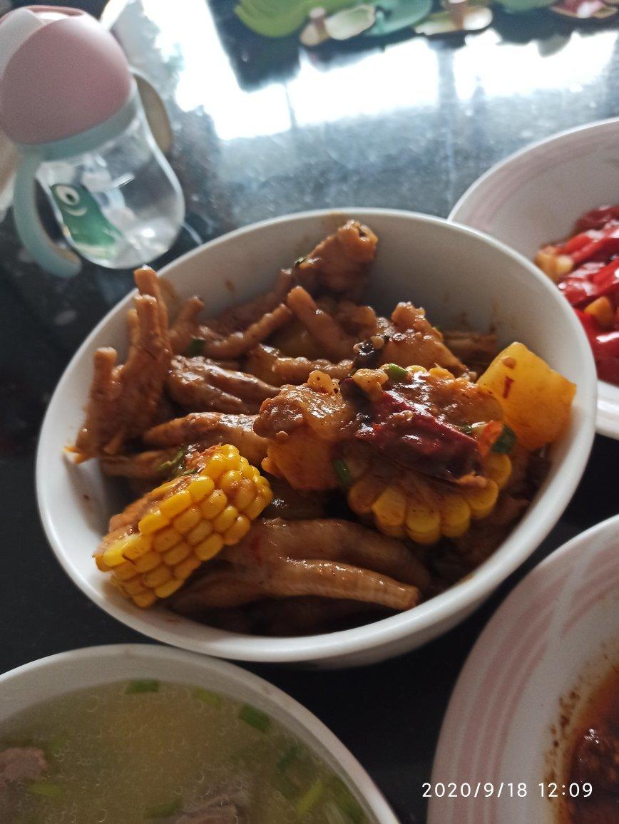 鸡爪煲