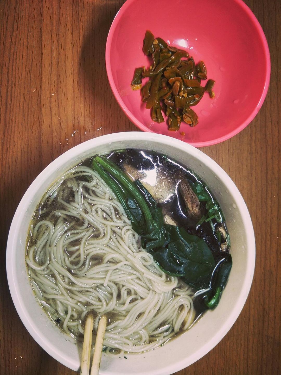 小葱麻油酱油面