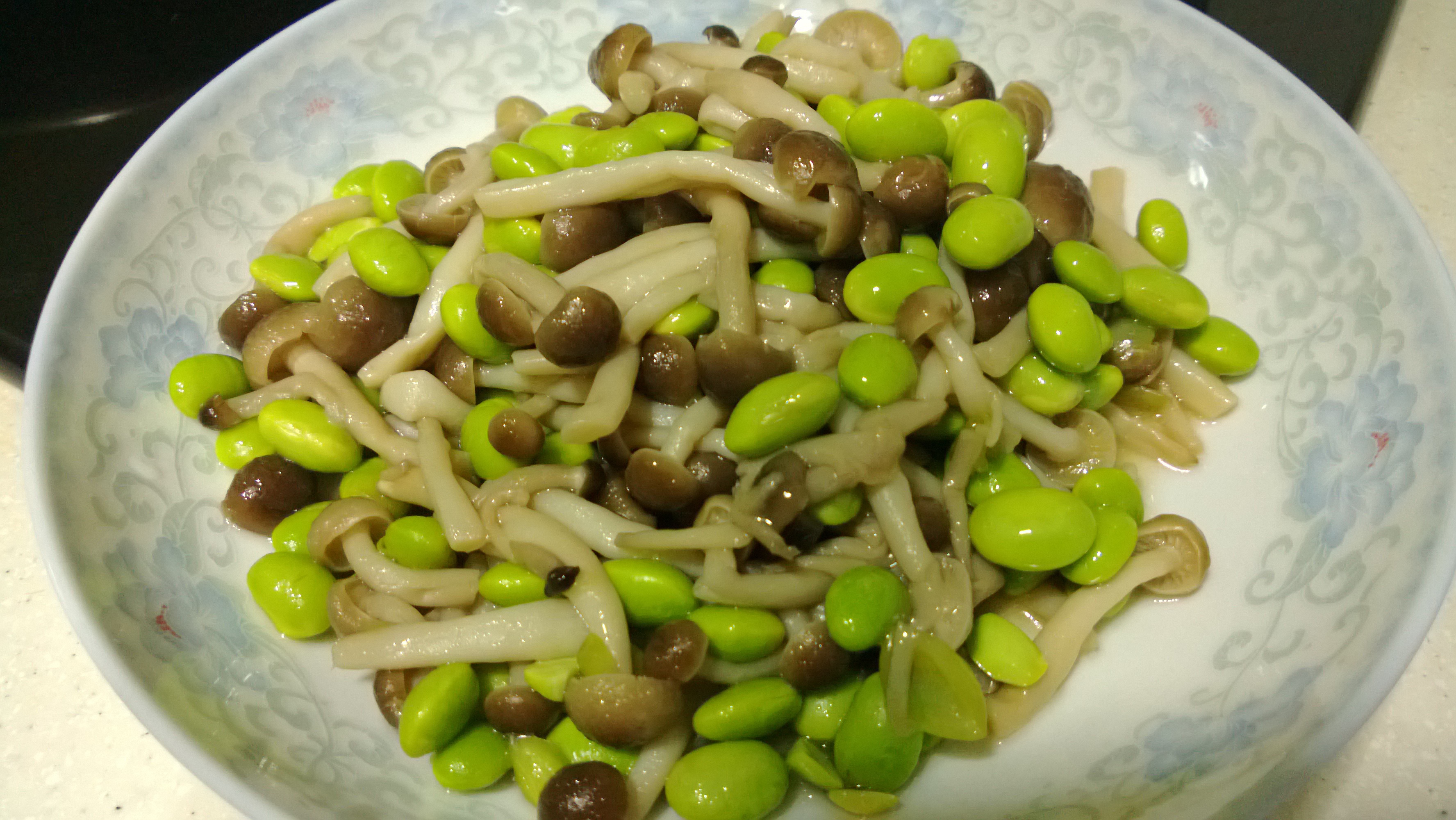 蚕豆瓣炒蟹味菇