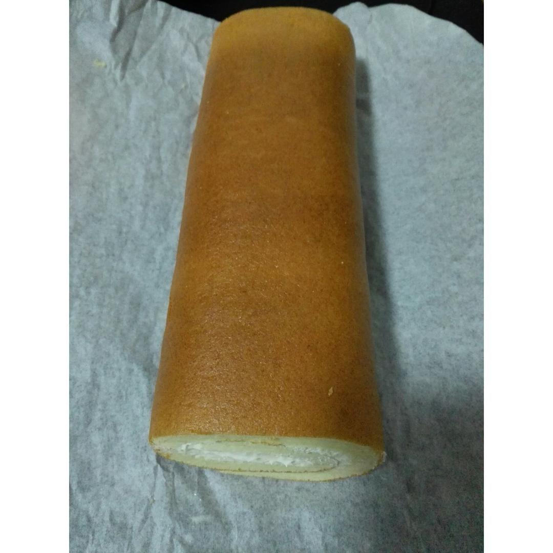 戚风蛋糕卷（家用30L烤箱自带烤盘之3蛋卷卷）
