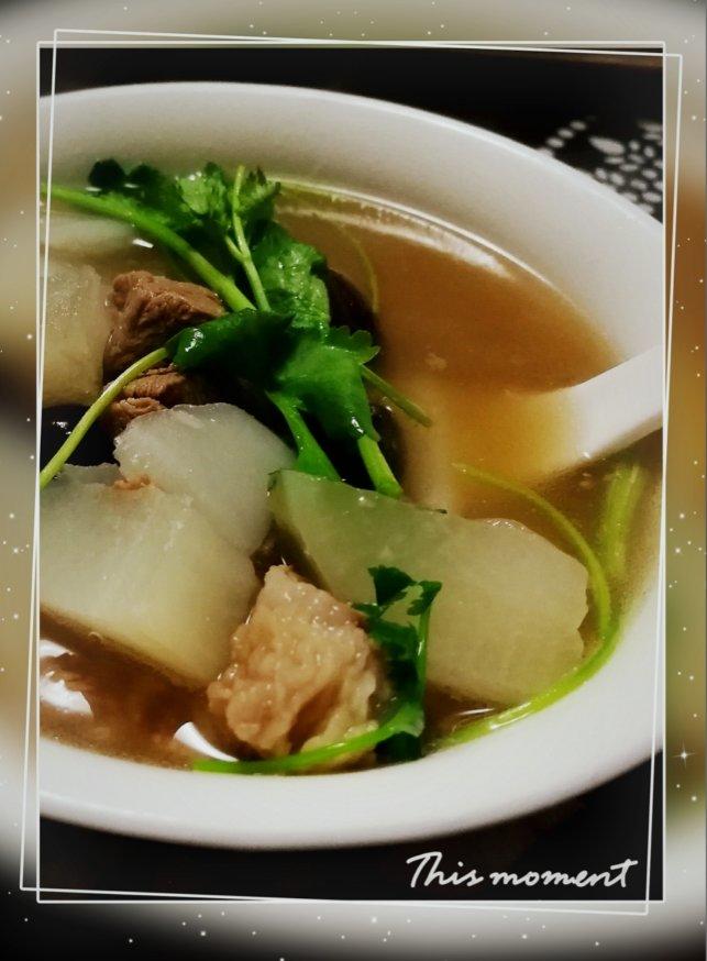 清炖羊肉汤