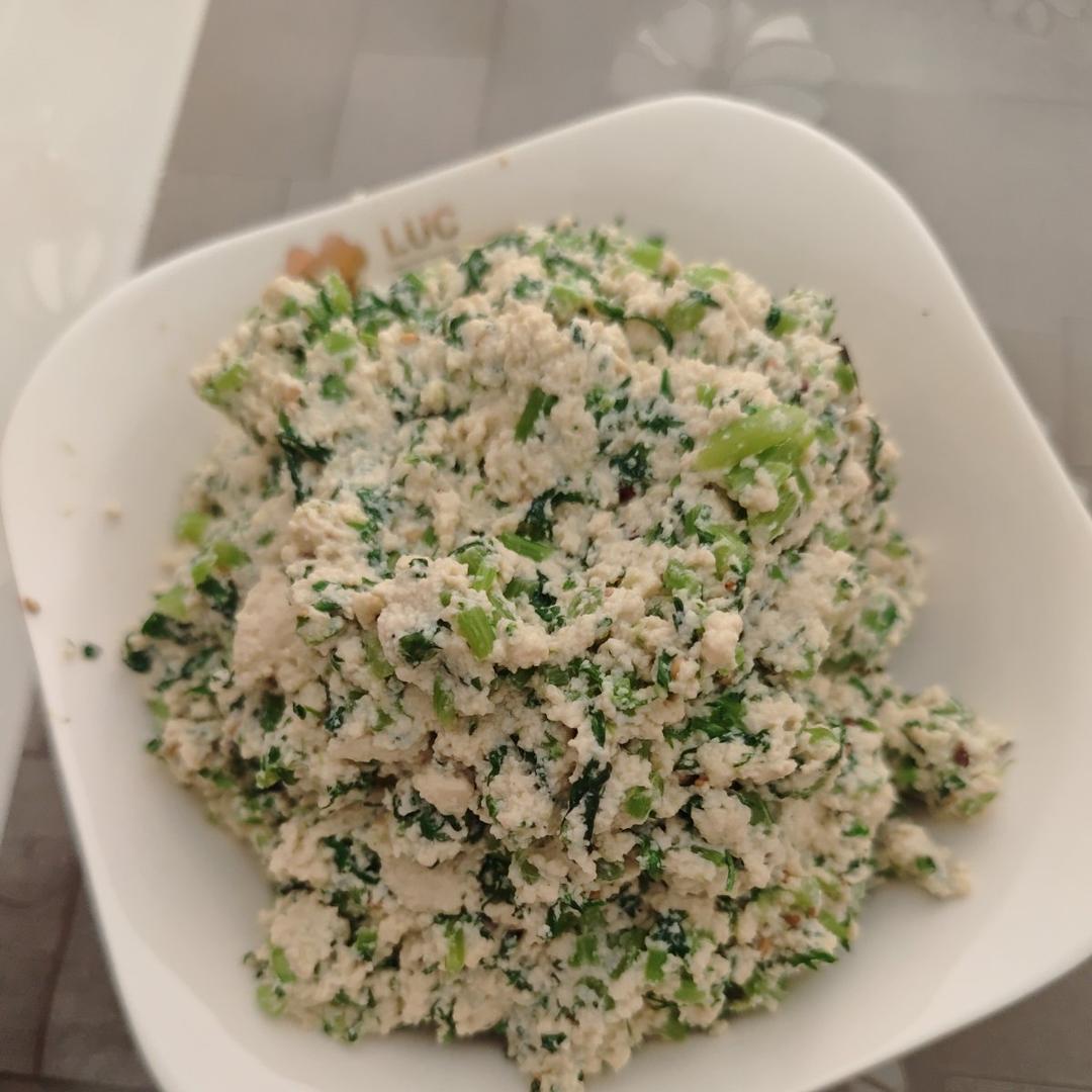 白吃不腻的家常菜-茼蒿拌豆腐