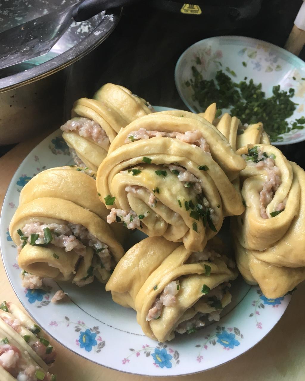 肉花卷