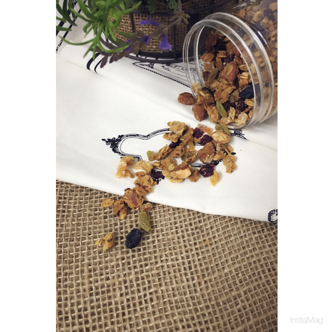 Today's breakfast 格兰诺拉脆麦片