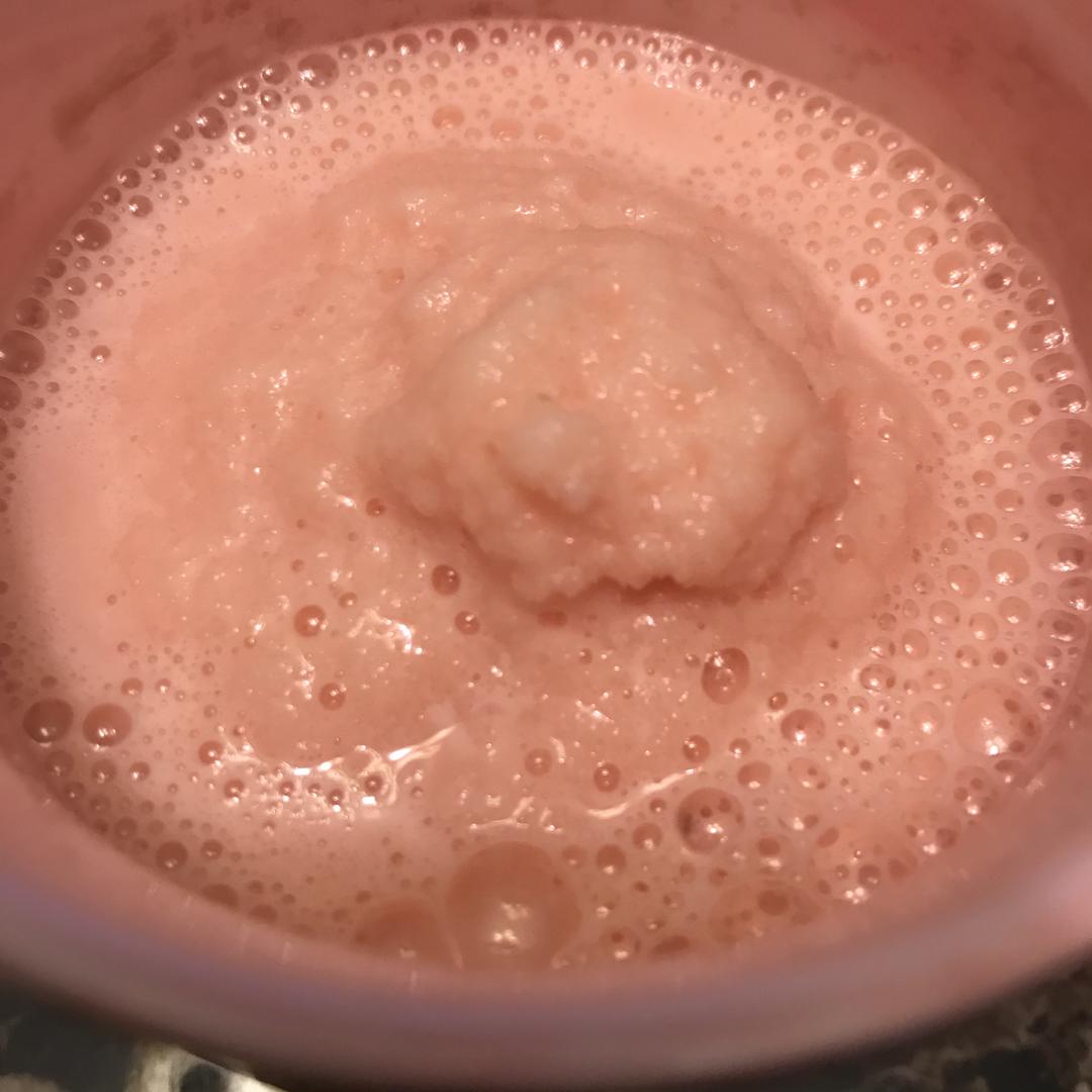 夏日粉红特饮—西瓜酸奶雪碧冰的做法