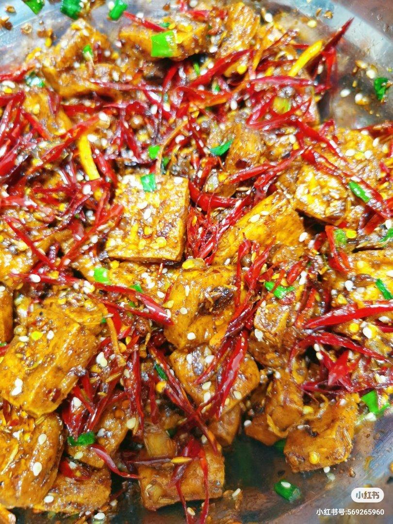 完胜路边摊：香煎孜然豆腐