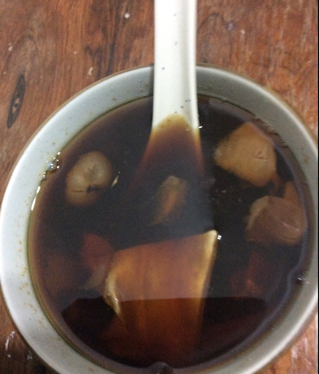 清炖鱼胶银耳羹