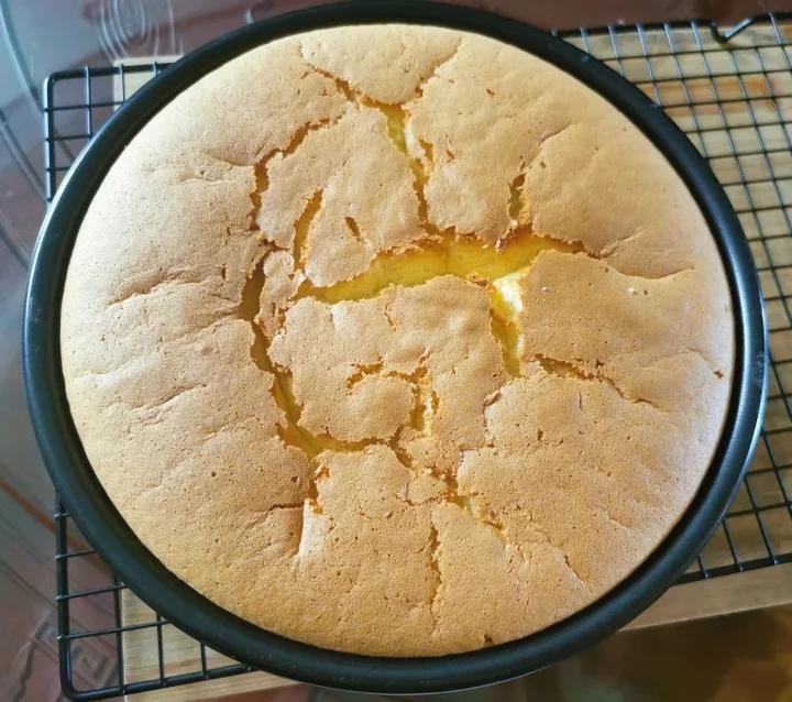 《Tinrry+》戚风蛋糕（6寸配方）（基础、超详细教程）