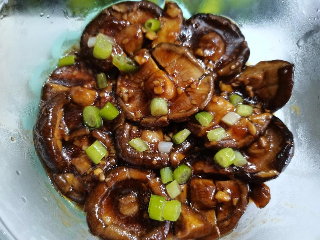 鲜嫩多汁，比鲍鱼还好吃红烧香菇