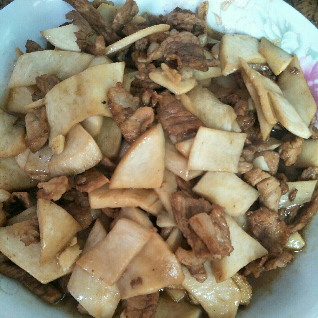 杏鲍菇炒肉