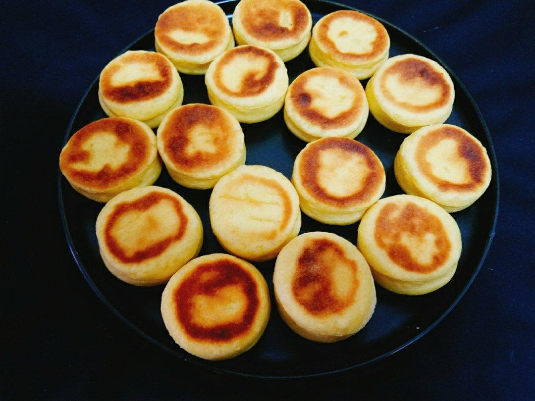 奶香味十足的(南瓜饼）