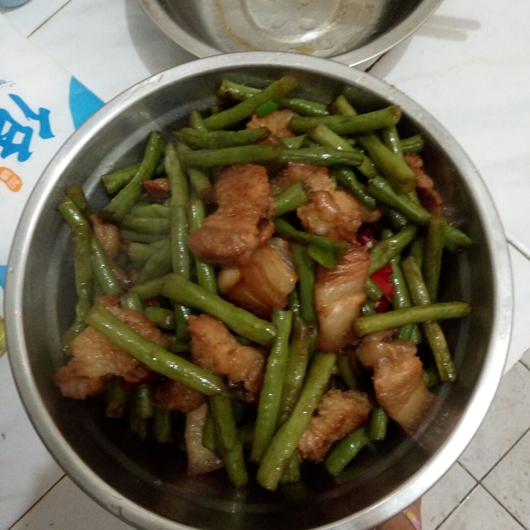 长豆角炒肉