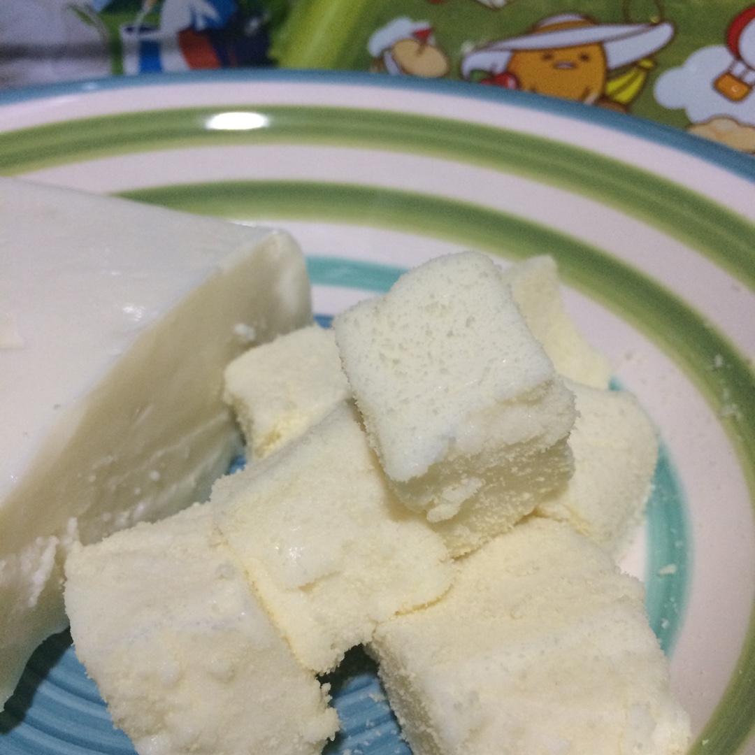 完胜85度C牛奶椰丝小方