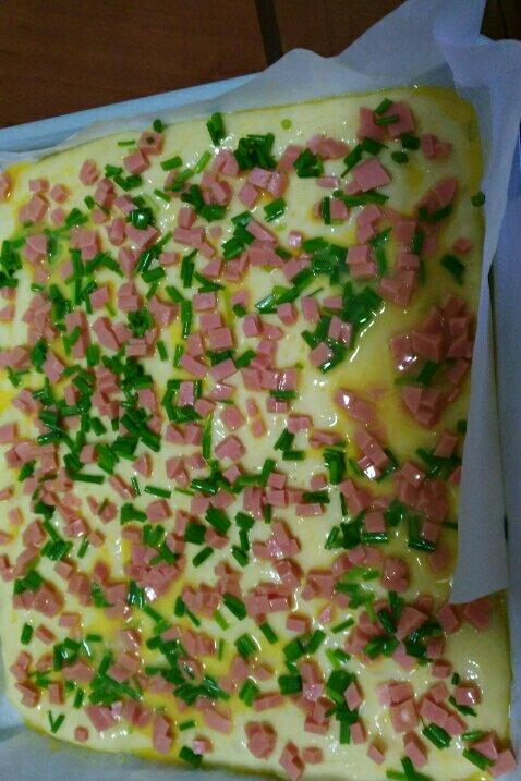 香葱肉松面包卷