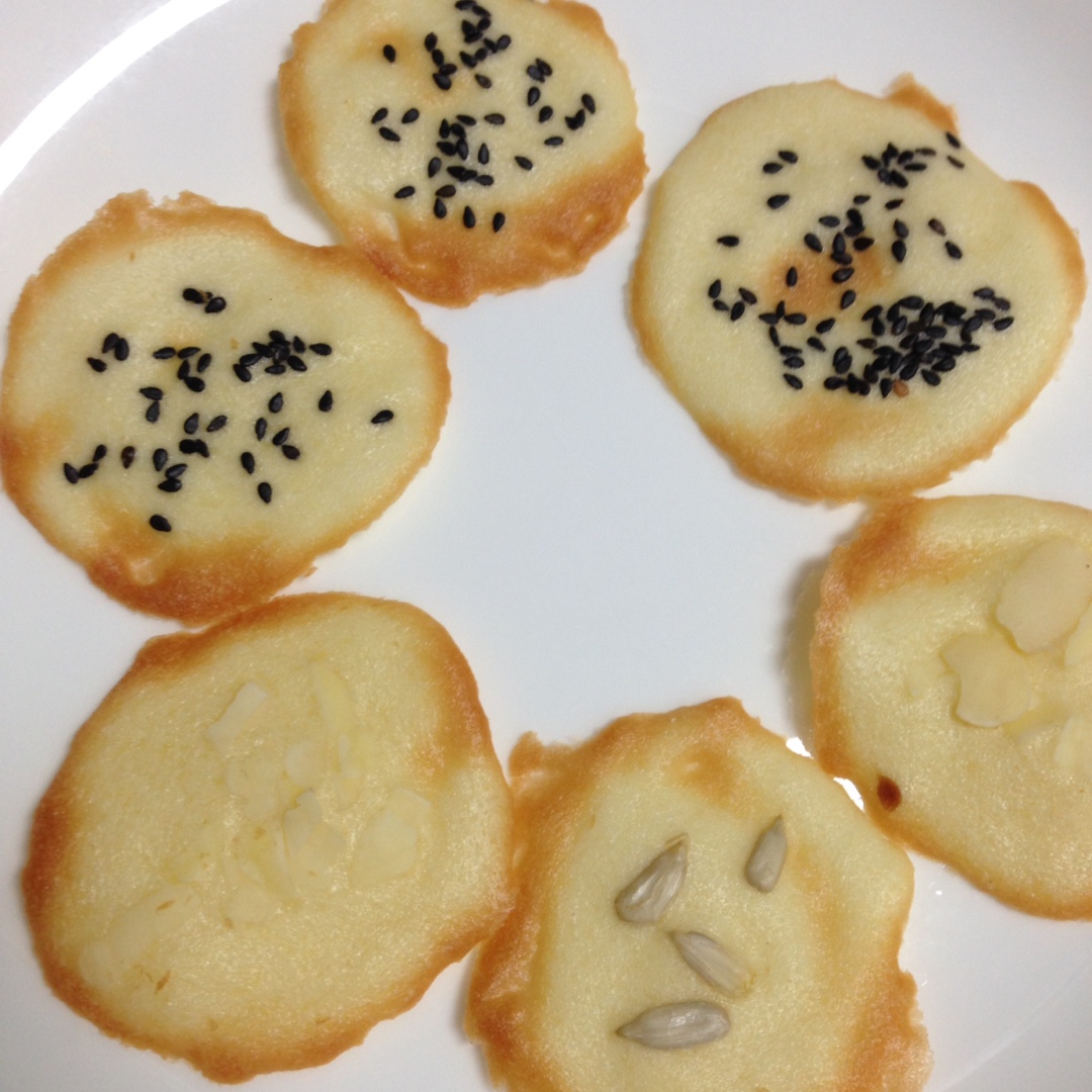 Tuiles aux amandes 杏仁瓦脆薄片 - “Happiness三茶”