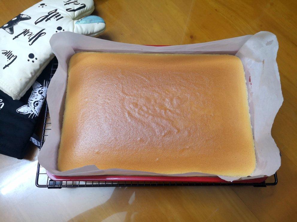 【视频食谱】Duang！古早蛋糕