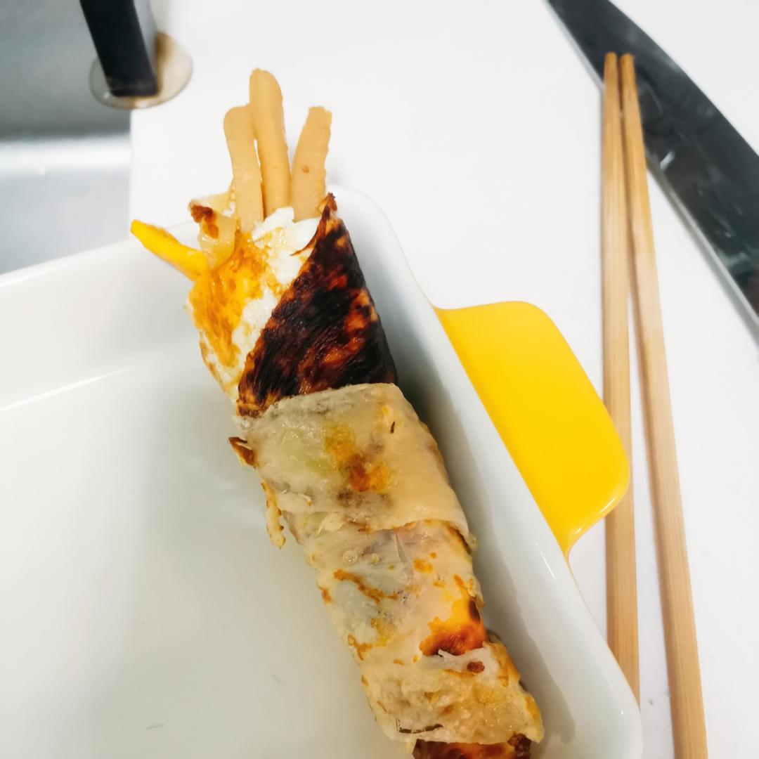 乳扇裹鸡蛋火腿肠