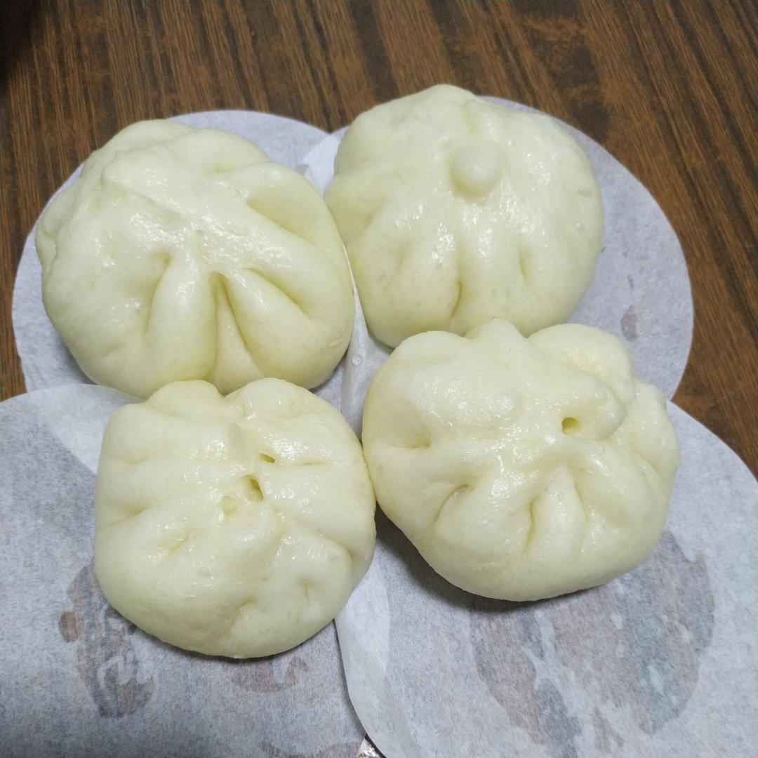 莲蓉包