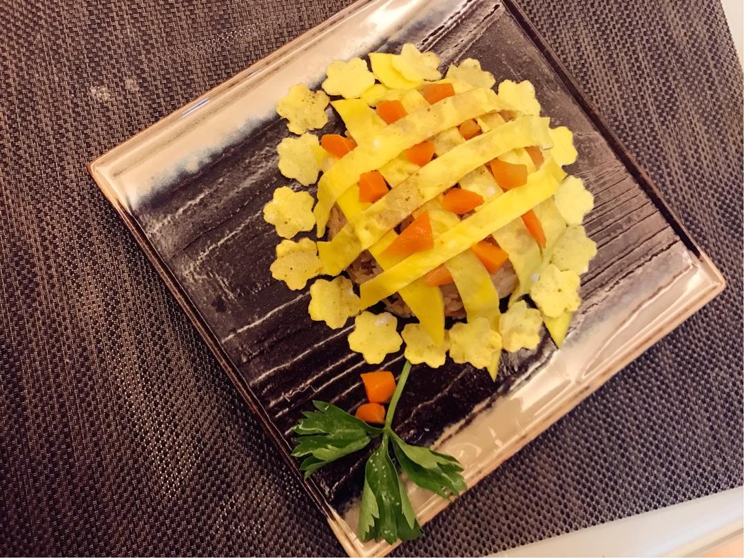向日葵肉丁炒饭
