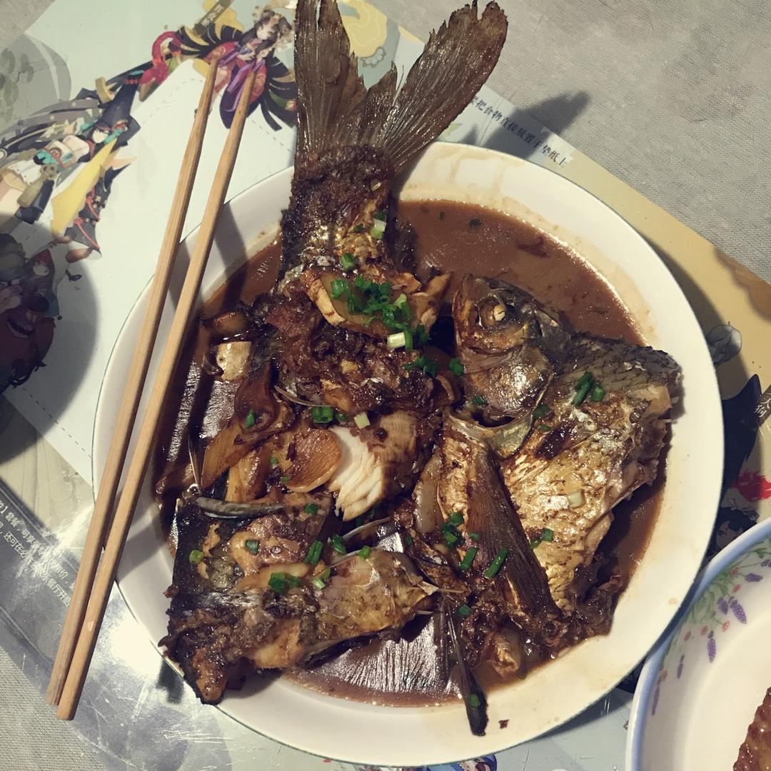 红烧鳊鱼