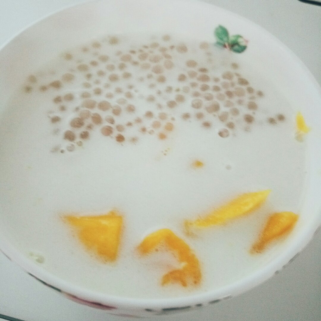 椰汁芒果西米露